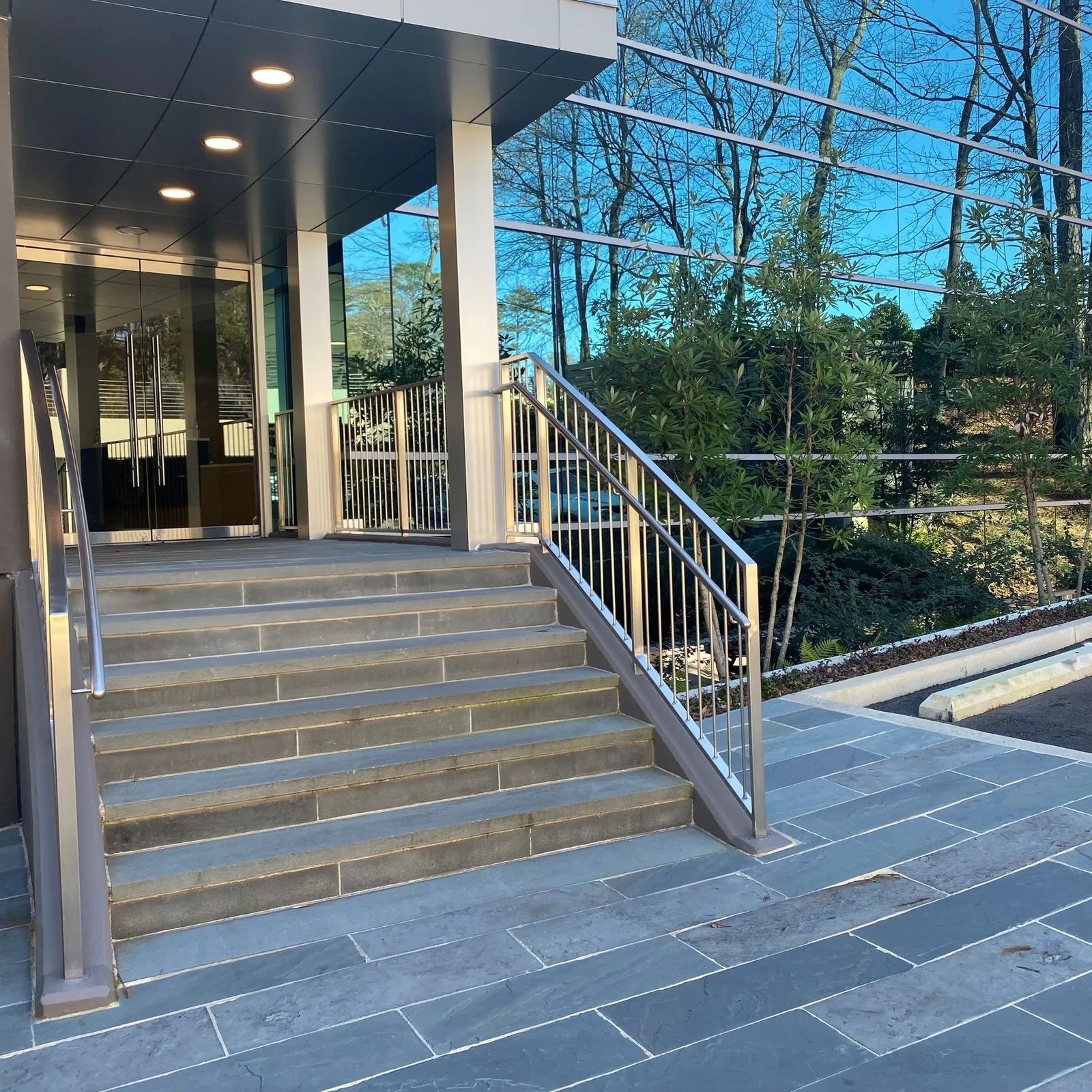 commercial-stainless-steel-stair-handrail-modern-building-site-1x1-1.webp